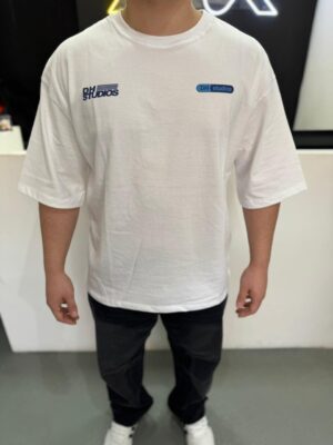 Remera Oversize "DHCO Studios" Retro-Tech