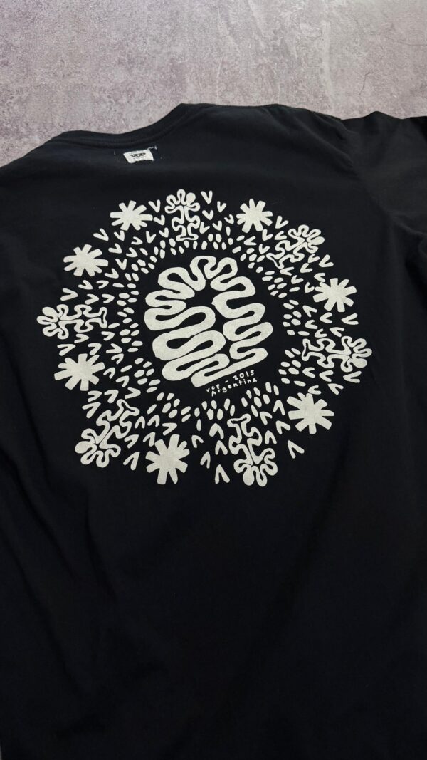 WhatsApp Image 2026-01-06 at 18.28.45 (7) Remera " CULTURE "