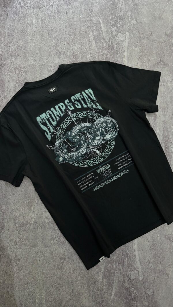 WhatsApp Image 2026-01-06 at 18.28.45 (15) Remera " STOMP "