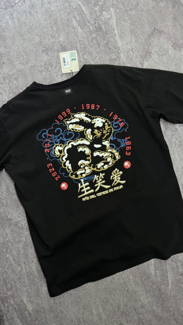 WhatsApp Image 2026-01-06 at 18.28.45 (24) Remera "URBAN RABBIT"