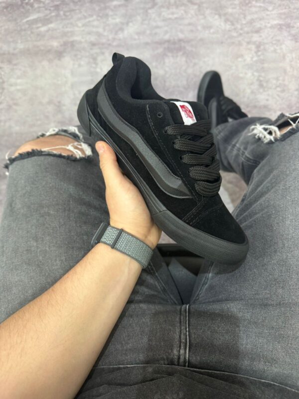 ZAPATILLAS KNU TOTAL BLACK