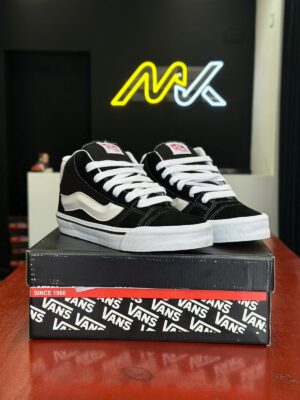 ZAPATILLAS KNU BOTITAS