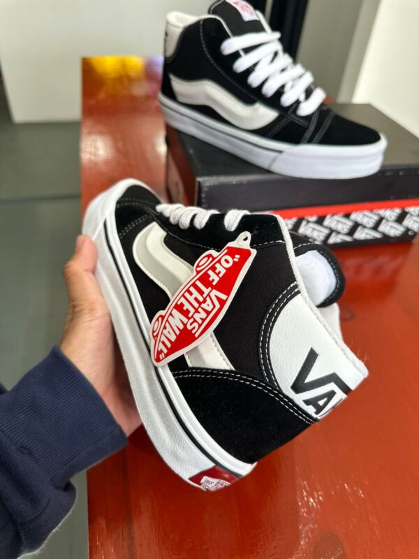 ZAPATILLAS KNU BOTITAS